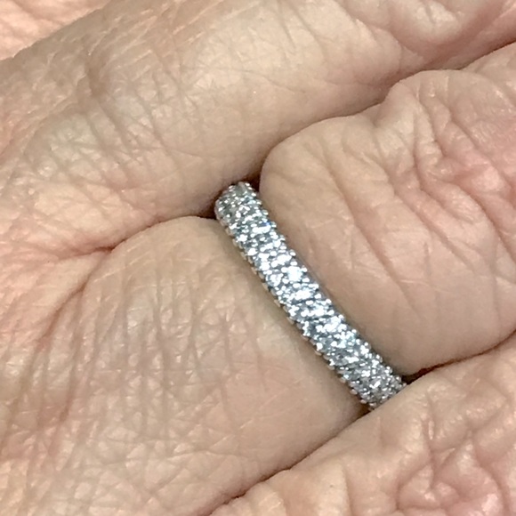 Authentic Pandora ring - Picture 3 of 5